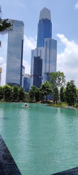 Agile Residence At Infinity Pool